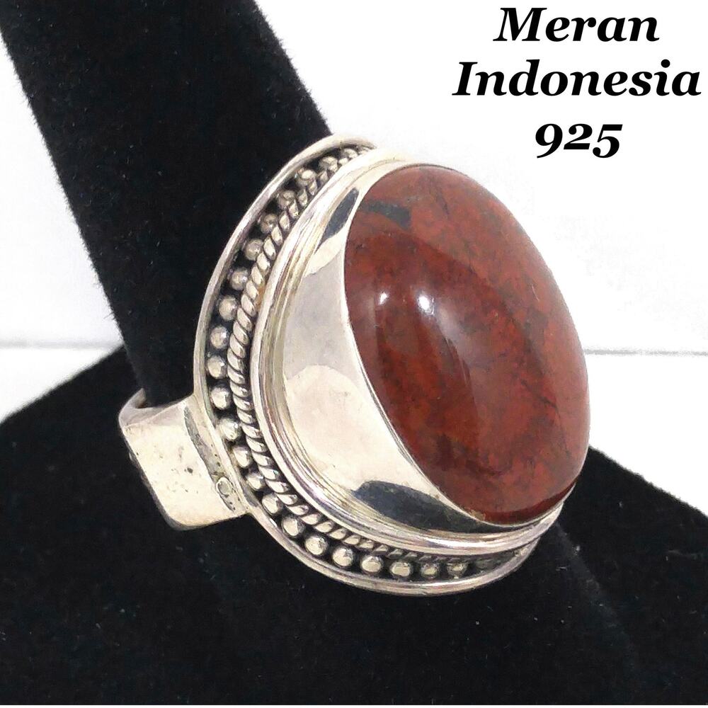 Vintage 925 Meran Indonesia Red Stone Statement Ring Size 7